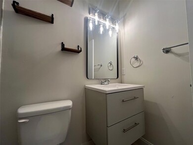 1109 E Broward Blvd unit 8, Fort Lauderdale, FL 33301 - photo 3