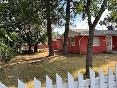 95 S 17th Ave, Elgin, OR 97827 - photo 3