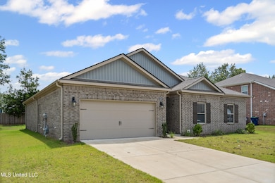 2197 Hyacinth Ln, Hernando, MS 38632 - photo 4