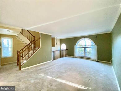 2982 Mission Square Dr, Fairfax, VA 22031 - photo 5
