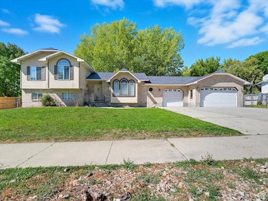 87 S 490 E, Smithfield, UT 84335 - photo 2