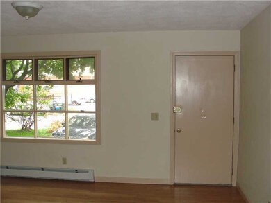 132 Robinson St, Providence, RI 02905 - photo 4