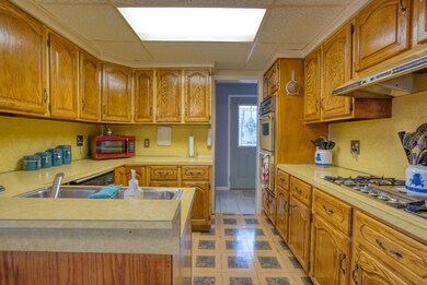 14. Kitchen Reverse