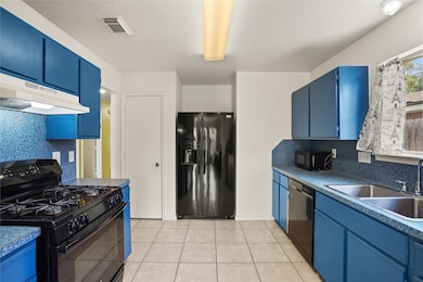 1314 Bridle Path, Rosenberg, TX 77471 - photo 4