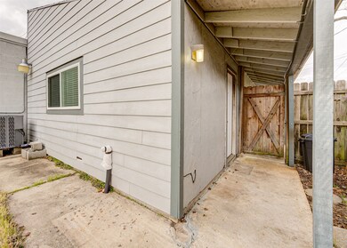 3512 Broadway St unit 1/2, Pearland, TX 77581 - photo 7
