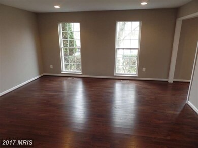 13300 Lilly Pond Ct, Upper Marlboro, MD 20772 - photo 3