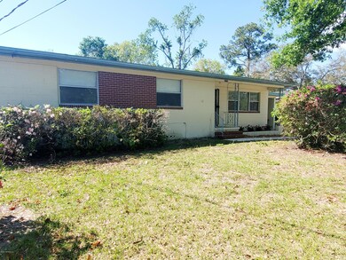 4954 Bedford Forest Dr, Jacksonville, FL 32210 - photo 3