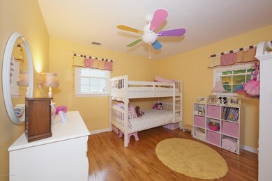 8 Birchwood Place, Leonardo, NJ 07737 - photo 6