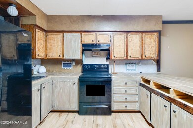 6-web-or-mls-752 Apple-5