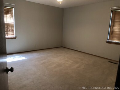 1437 Windsor Dr, Ardmore, OK 73401 - photo 6