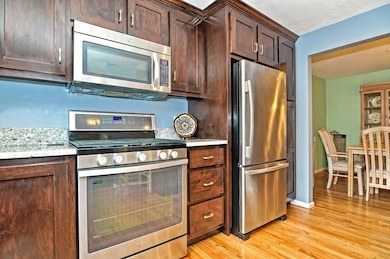 55 Gaslight Ln, North Easton, MA 02356 - photo 7