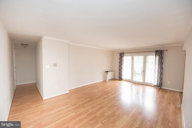 3332 Spring Ln unit C22, Baileys Crossroads, VA 22041 - photo 7