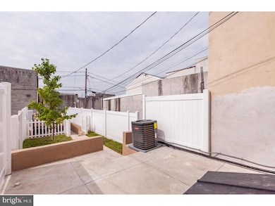 328 E Airy St, Norristown, PA 19401 - photo 7