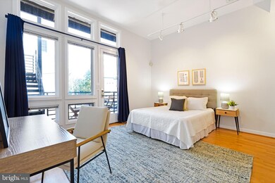 1527 Church St NW unit A, Washington, DC 20005 - photo 5