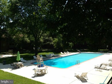 400 Campbell Cir unit G10, Downingtown, PA 19335 - photo 2