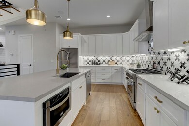 828 Wakefield Dr unit A, Houston, TX 77018 - photo 4