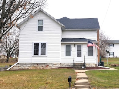 213 East St, Argyle, WI 53504 - photo 2