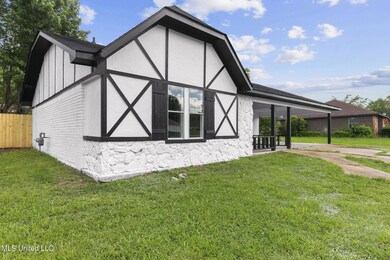 4-web-or-mls-732 Cherry Park-4