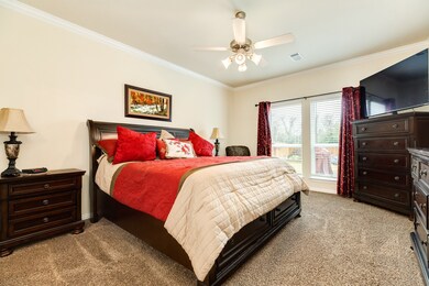 313 Burgundy Dr, Alvin, TX 77511 - photo 6