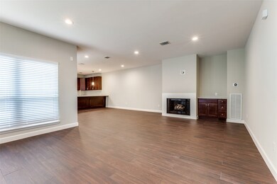 9624 Doliver Dr, Houston, TX 77063 - photo 2