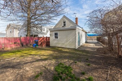 141 Byfield St, Providence, RI 02905 - photo 4