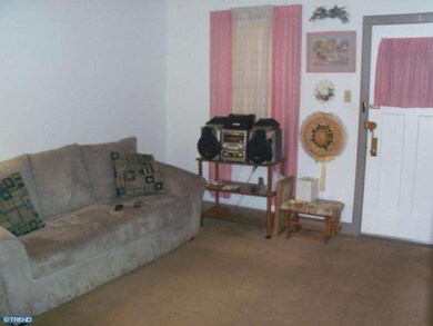 2137 Scovel Ave, Pennsauken, NJ 08110 - photo 2