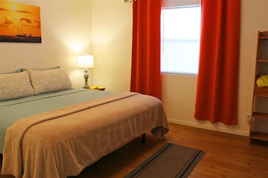 107 Martin Ln unit B, Cedar Creek, TX 78612 - photo 5