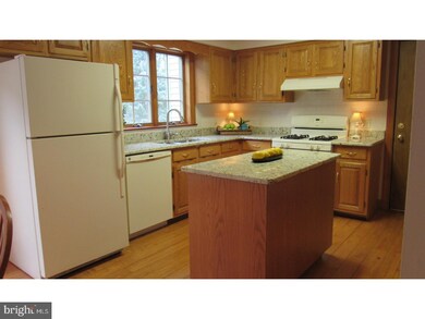 121 N Lexington Dr, Felton, DE 19943 - photo 2