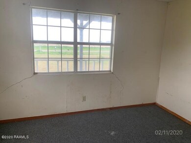 8104 Schultz Rd, Crowley, LA 70526 - photo 2
