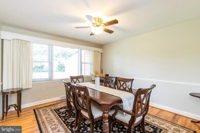 212 W Crest Rd, Wilmington, DE 19803 - photo 6