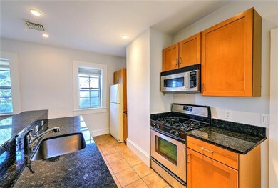 225 Carpenter St unit 3, Providence, RI 02903 - photo 6