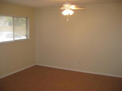 5213 Joe Sayers Ave unit 4, Austin, TX 78756 - photo 2