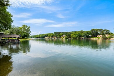 69 Kensington Dr, Bella Vista, AR 72715 - photo 4