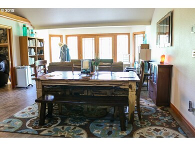 Living Room/Dining Room
