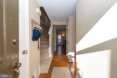 13974 Winding Ridge Ln, Centreville, VA 20121 - photo 5