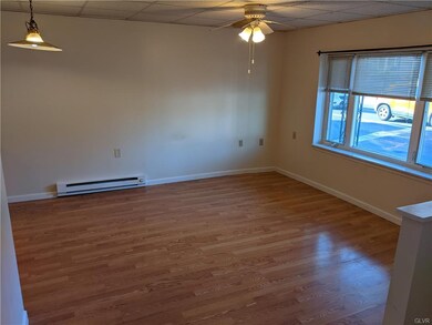 201 Main St unit 1, Slatington, PA 18080 - photo 5