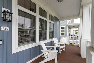 5-web-or-mls-245-cavelier-ave