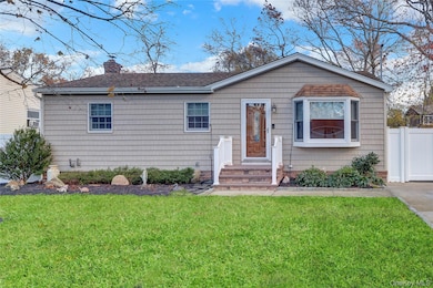 5 Zenith Rd, Rocky Point, NY 11778 - photo 3