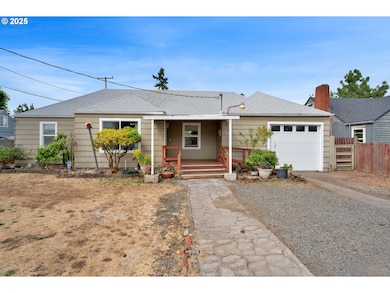 2240 5th St, Springfield, OR 97477 - photo 4