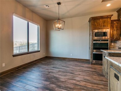 1613 Pendleton Place, Moore, OK 73160 - photo 7