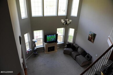 609 Fox Run Ct, Sciota, PA 18354 - photo 2