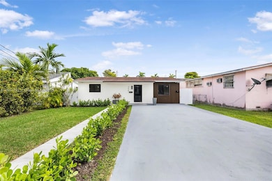 3481 SW 87th Ct, Miami, FL 33165 - photo 2