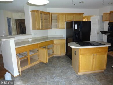 1006 Nene Goose Ct, Upper Marlboro, MD 20774 - photo 7