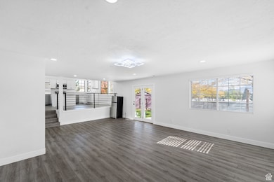 9375 S Laurel Ridge Cir, West Jordan, UT 84088 - photo 7