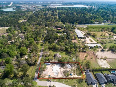 10496 Skyridge Dr, Conroe, TX 77868 - photo 4