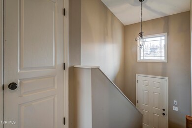 2074 Ida Sue Dr, Jonesborough, TN 37659 - photo 4