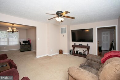 46877 Anita Ct, Lexington Park, MD 20653 - photo 6