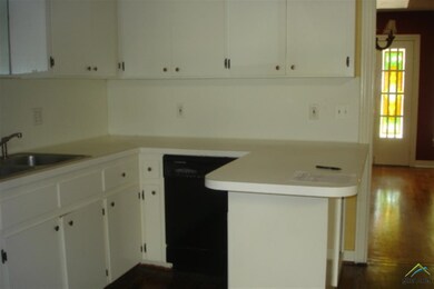 2214 2214 New Copeland Rd, Tyler, TX 75701 - photo 6