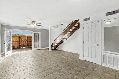 1401 Lake Ave unit C-6, Metairie, LA 70005 - photo 2
