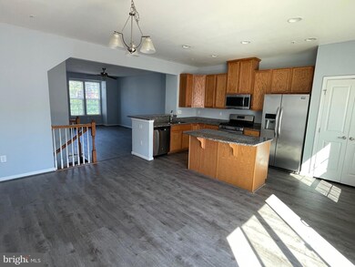 222 Compass Dr, Lansdale, PA 19446 - photo 6